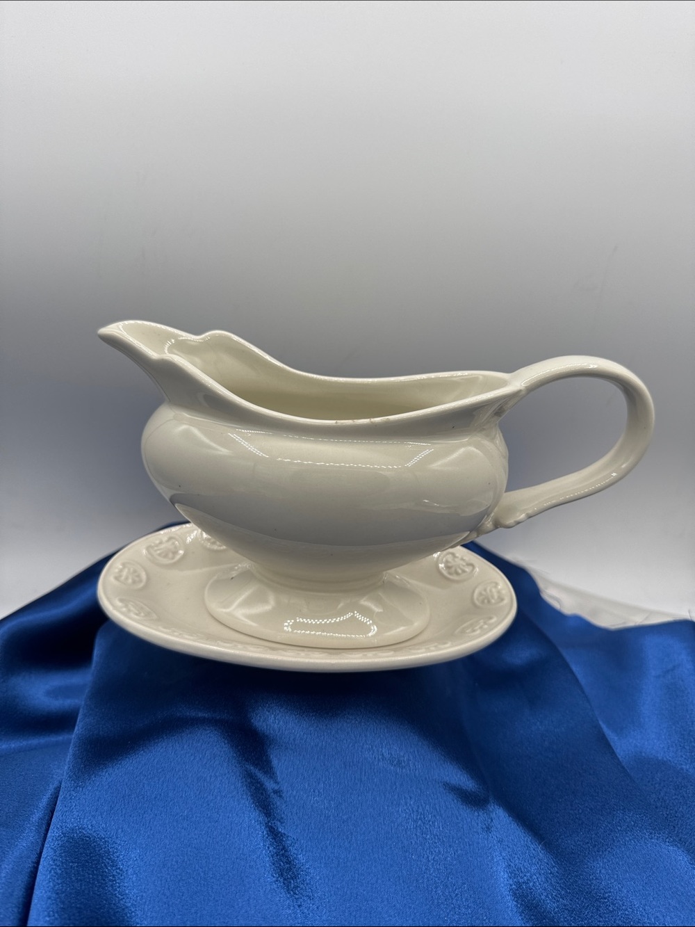 White Ceramic Gravy Boat with Underplate